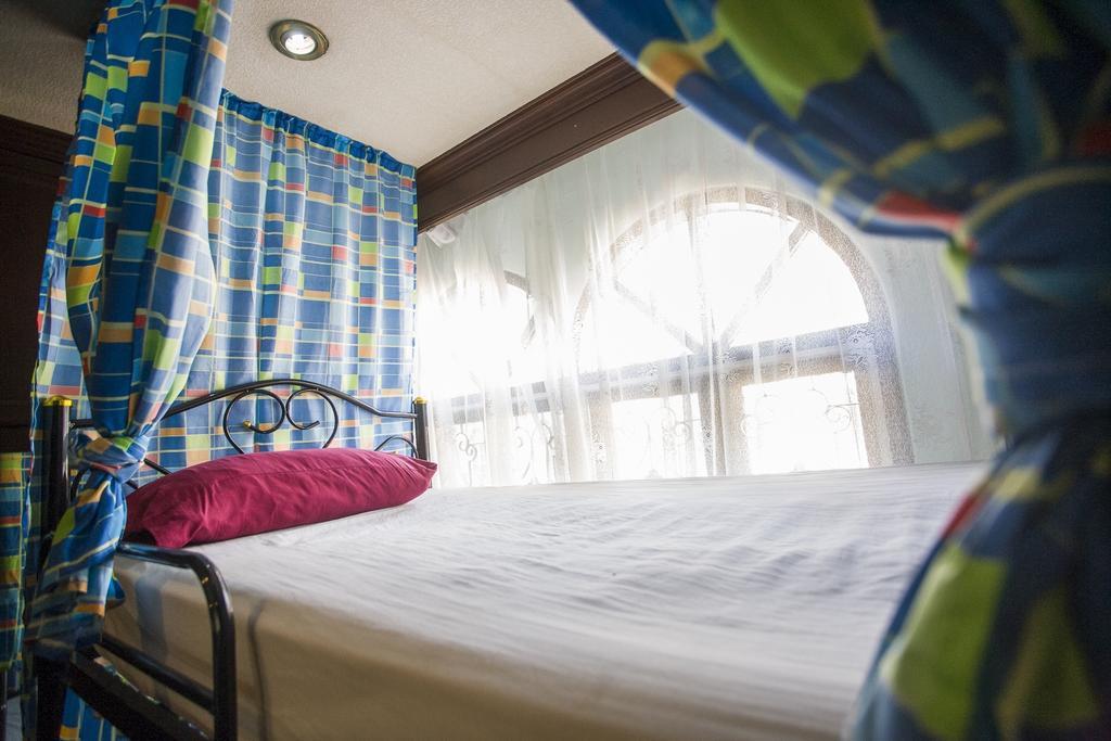 Mad Cow Hostel Bangkok Rom bilde
