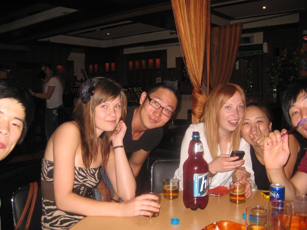 Mad Cow Hostel Bangkok Rom bilde